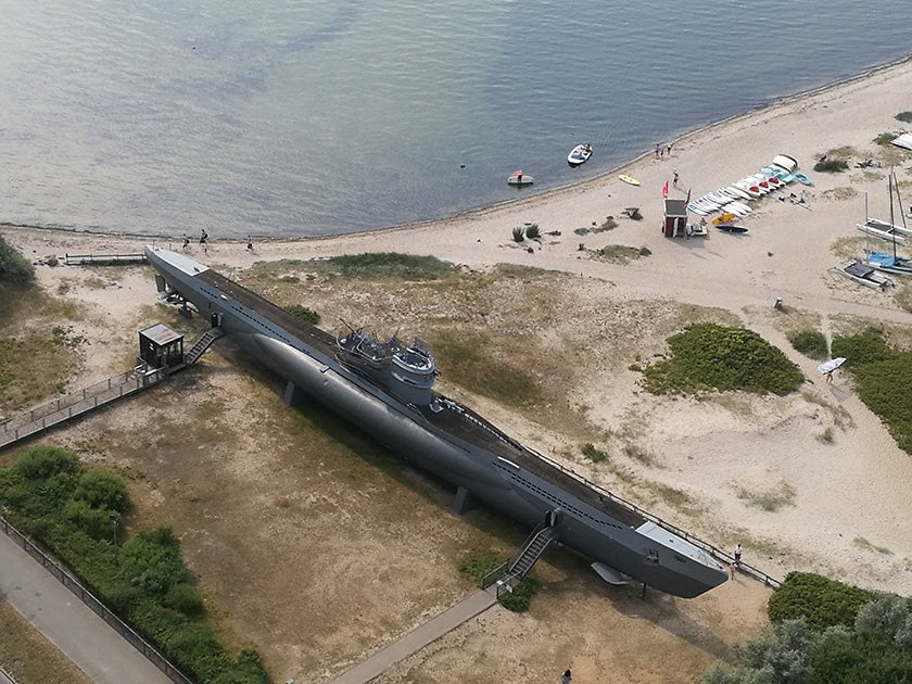 El U995 desde el Memorial Naval